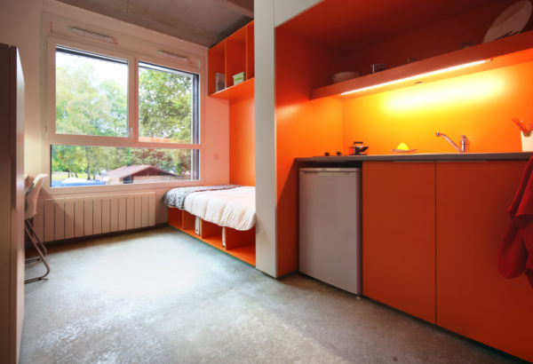 Student Housing dorm logement étudiant residencia estudiant France Francia França Pau eMii-C compacthabit